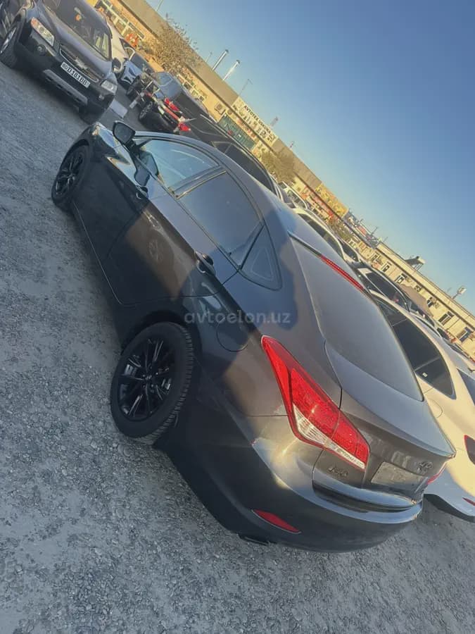 Hyundai i40 2014 — 5