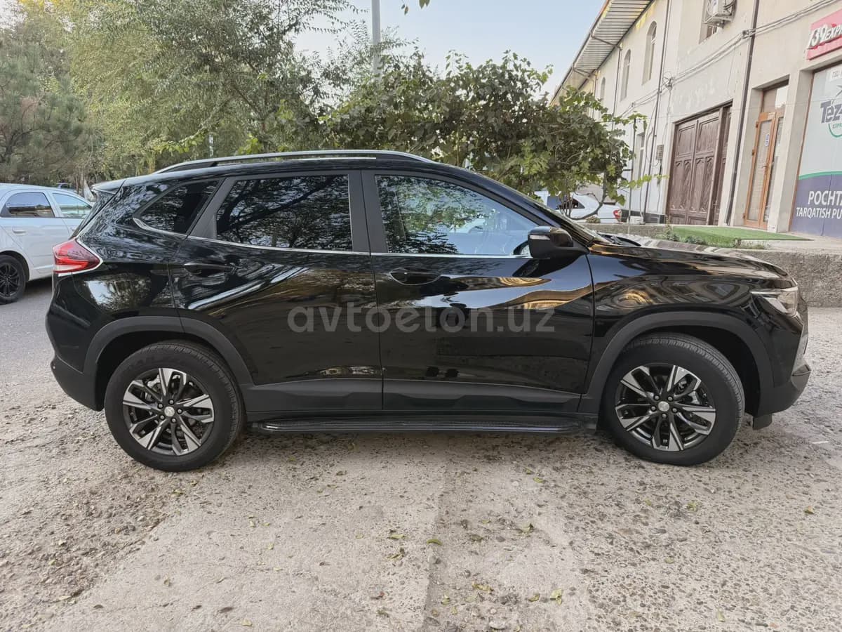 Chevrolet Tracker 2 2021 — 2