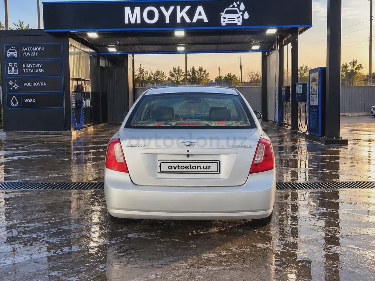 Chevrolet Lacetti, 1 позиция Газ-бензин 2012 — 3