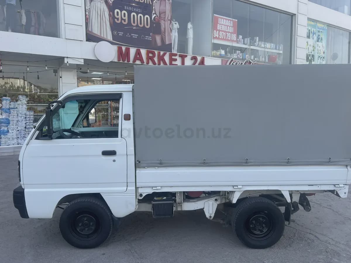 Daewoo Labo 2017 — 2