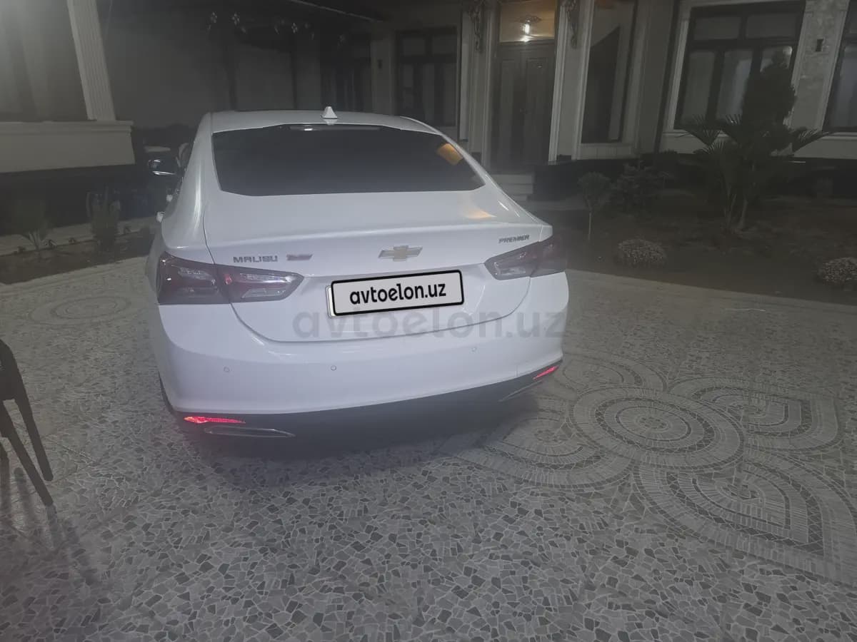 Chevrolet Malibu 2 2019 — 2