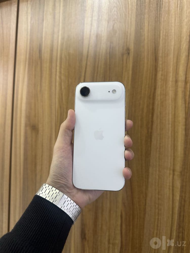 17 Air White ideal — 1