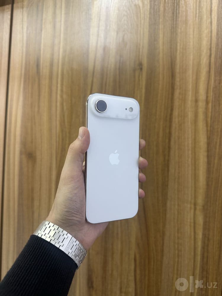17 Air White ideal — 2