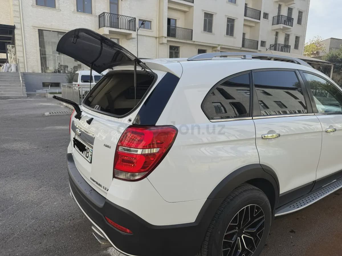 Chevrolet Captiva, 3 позиция 2013 — 3