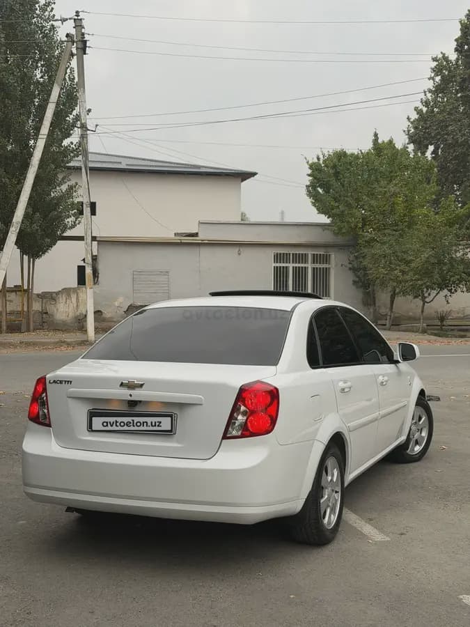 Chevrolet Lacetti, 3 позиция 2020 — 3