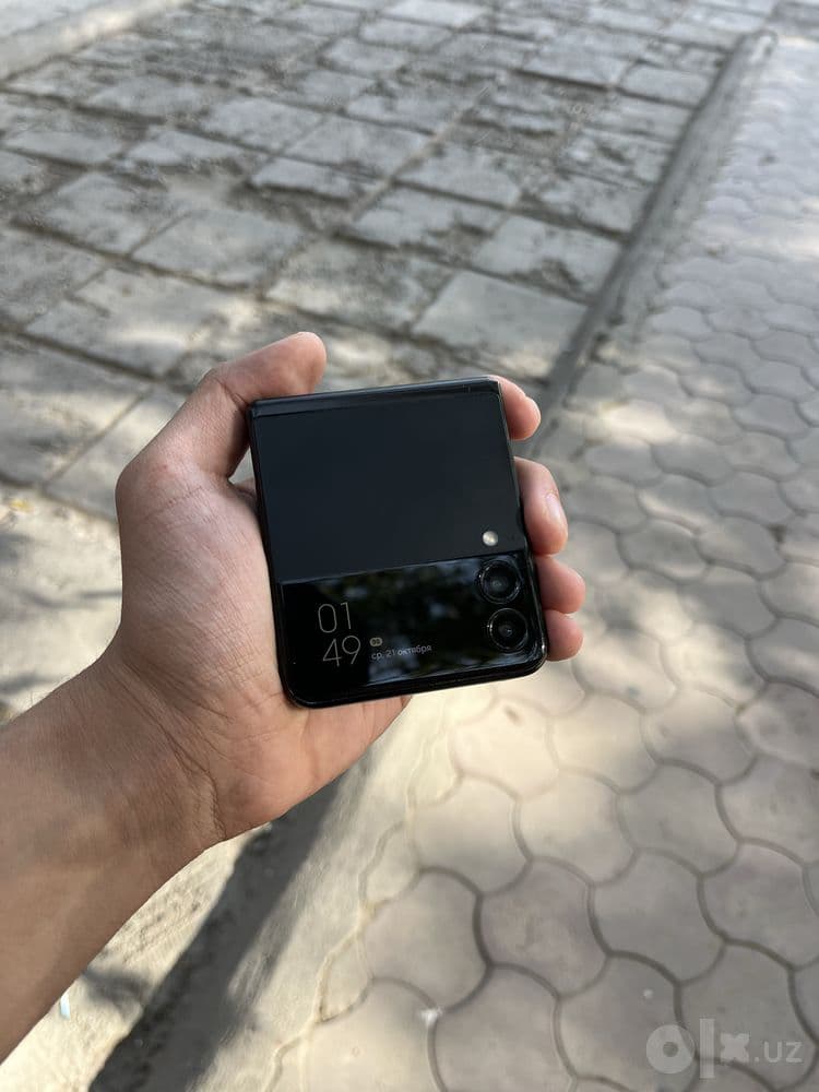 Samsung Z Flip 3 — 2