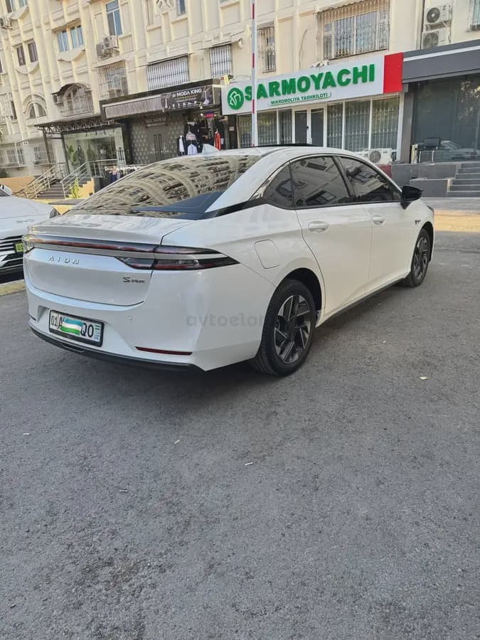 GAC Aion S Plus 2025 — 5
