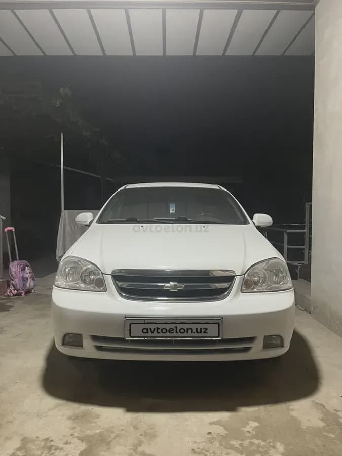 Chevrolet Lacetti, 2 позиция 2012 — 1