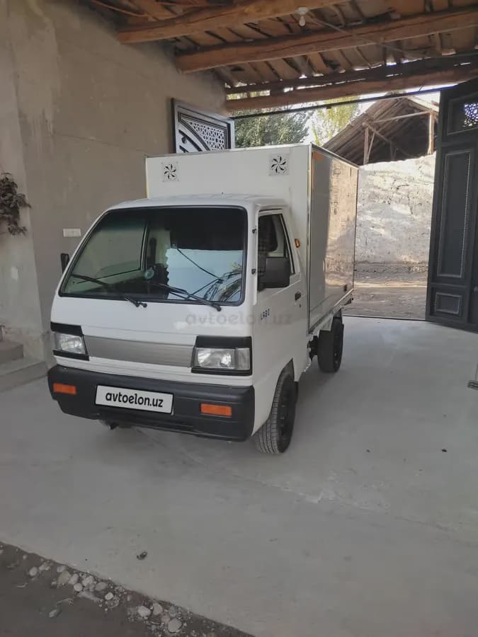 Chevrolet Labo 2023 — 3