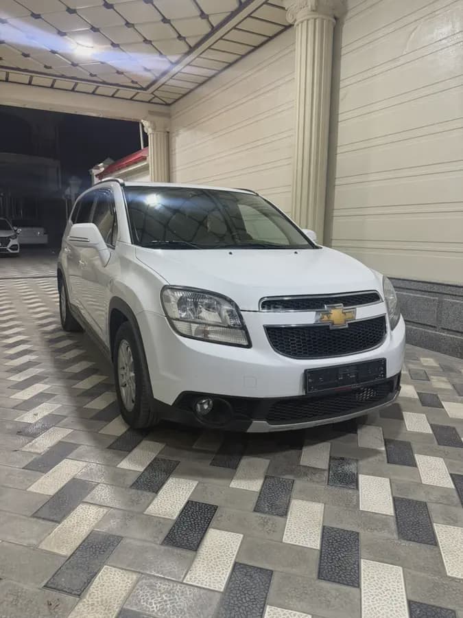 Chevrolet Orlando, 2 позиция 2014 — 2