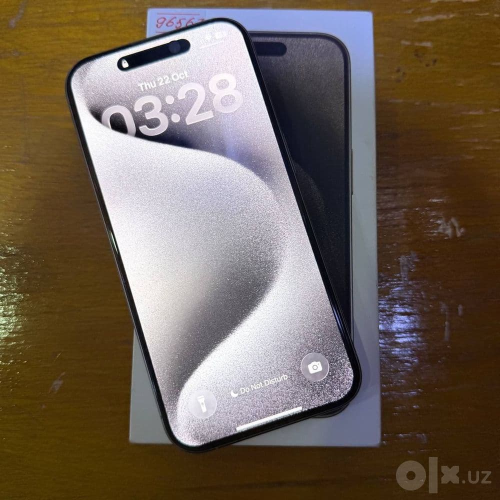 Iphone 15 Pro (silver/128 GB) — 1