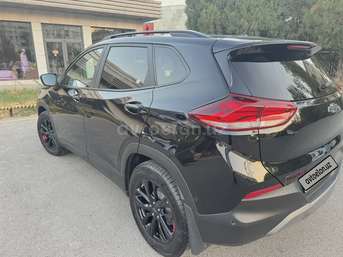 Chevrolet Tracker 2 2025 — 3