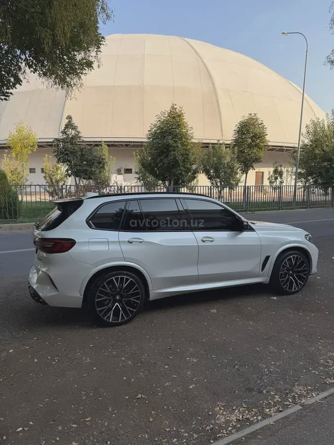 BMW X5 2021 — 3