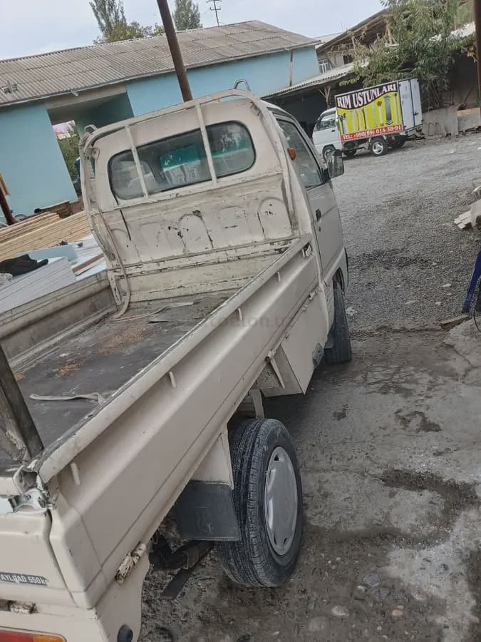 Daewoo Labo 1997 — 2