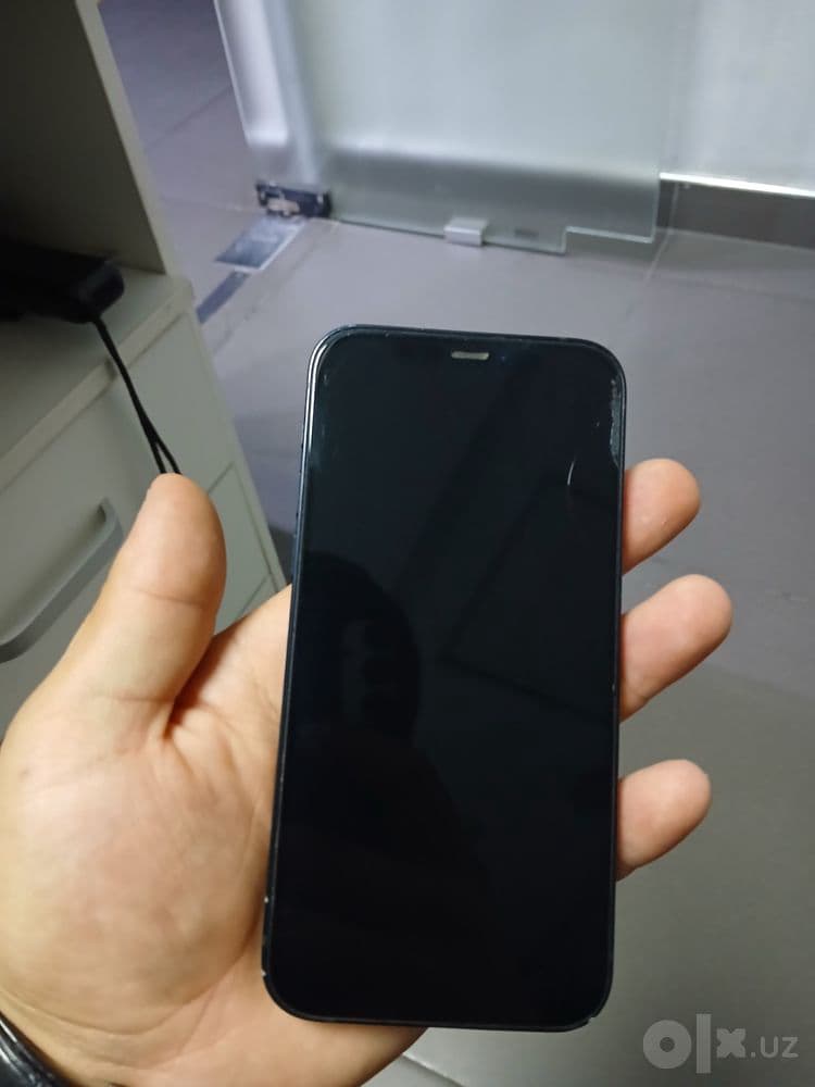 Iphone 12 — 2