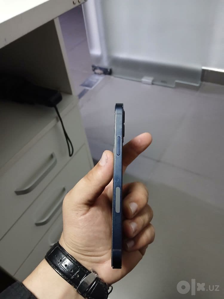 Iphone 12 — 4