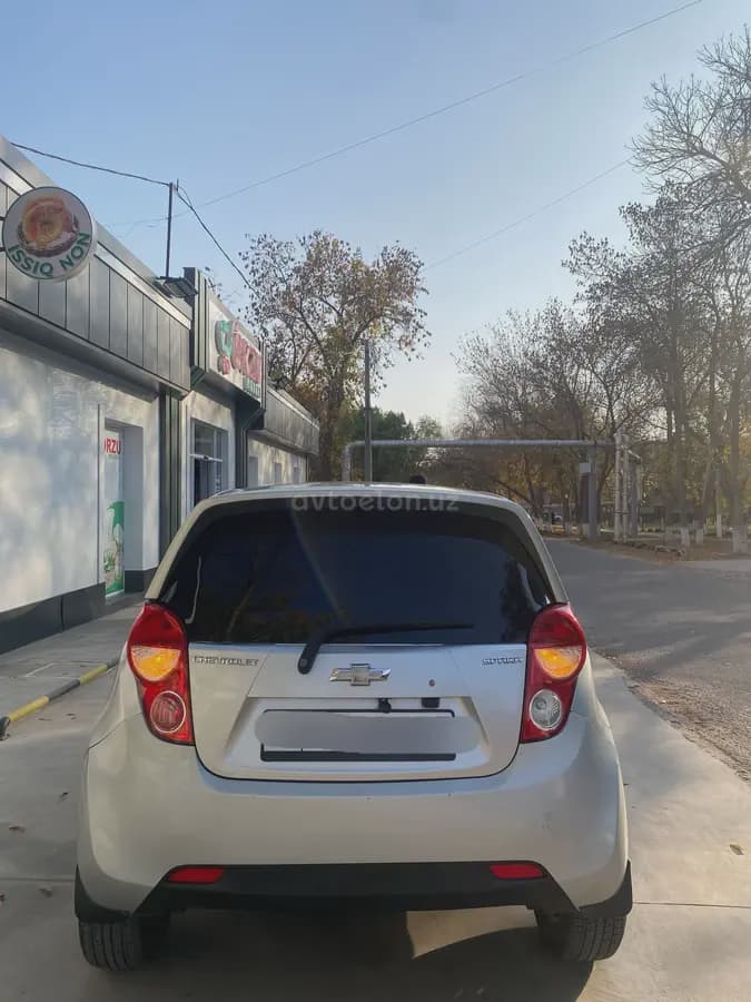 Chevrolet Spark, 1 позиция 2016 — 5
