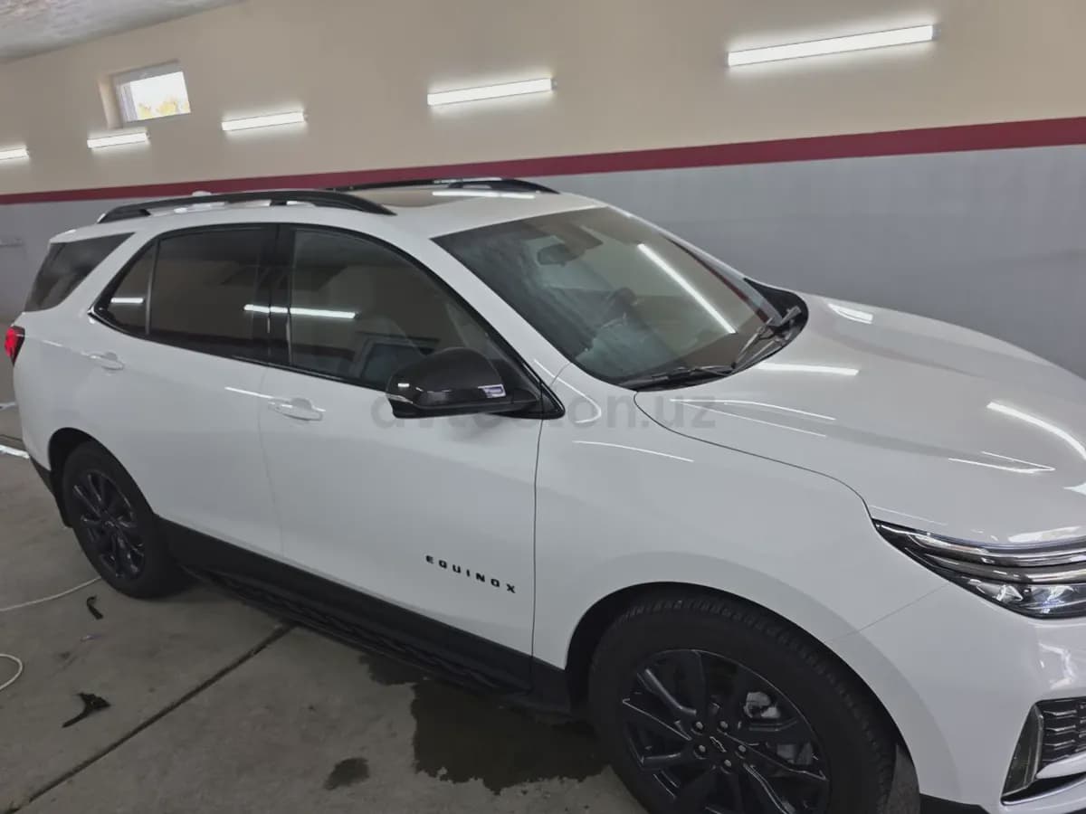 Chevrolet Equinox 2023 — 1