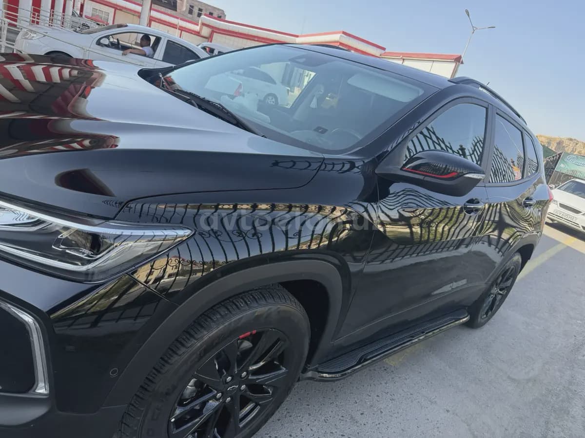 Chevrolet Tracker, 3 позиция 2025 — 1