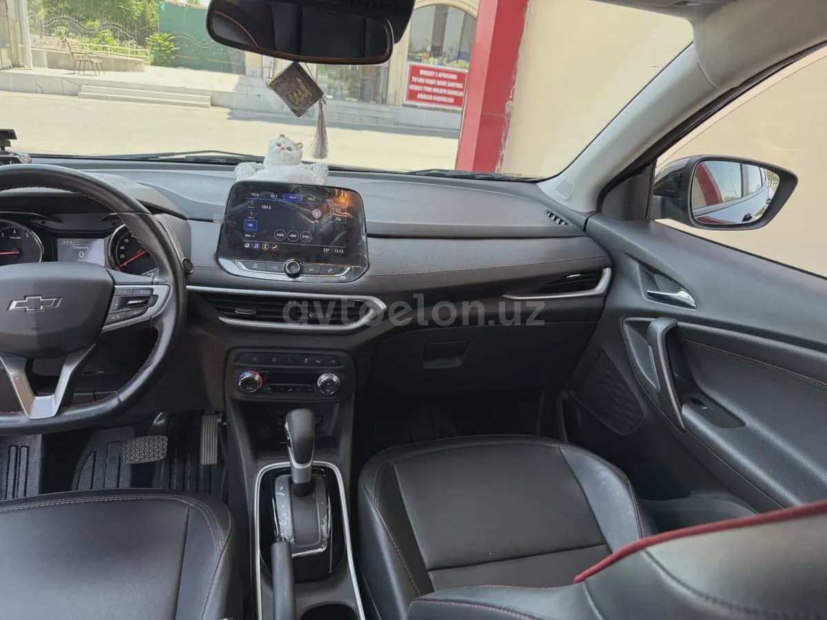 Chevrolet Tracker, 3 позиция 2025 — 4