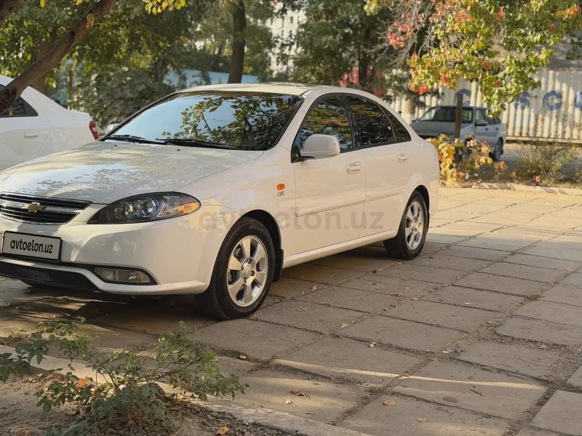 Chevrolet Gentra, 3 позиция 2018 — 2