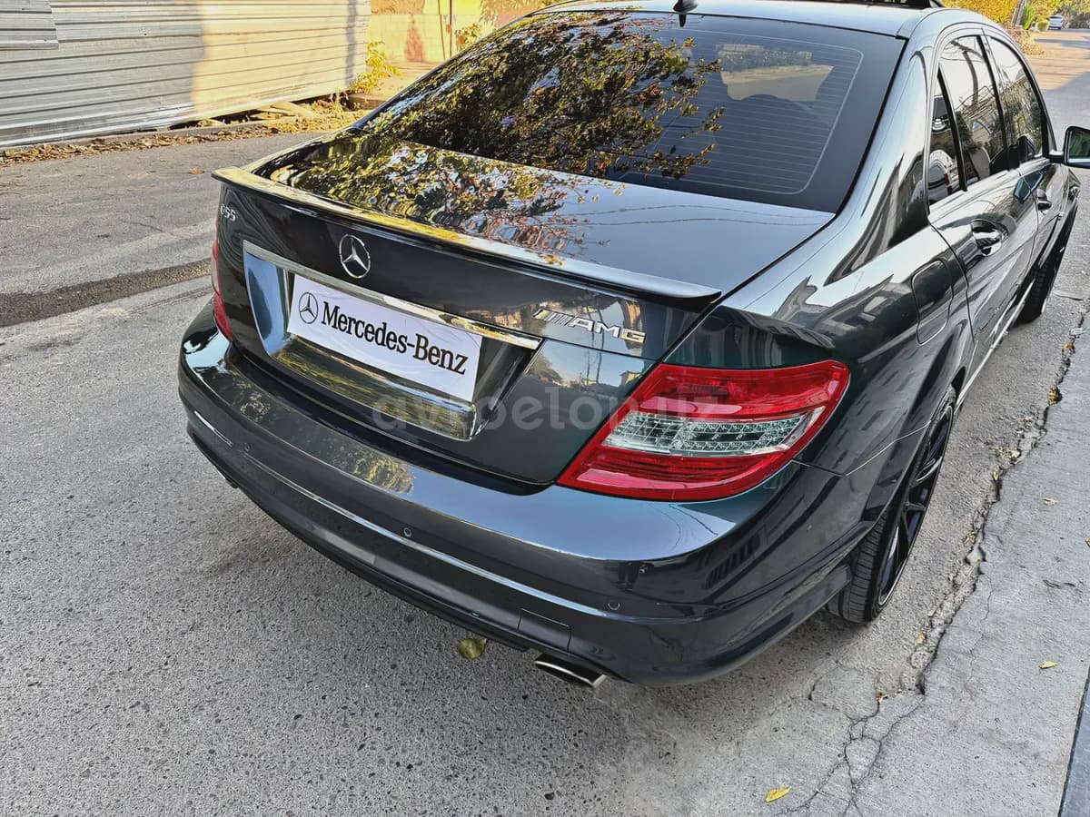 Mercedes-Benz C 300 2008 — 3