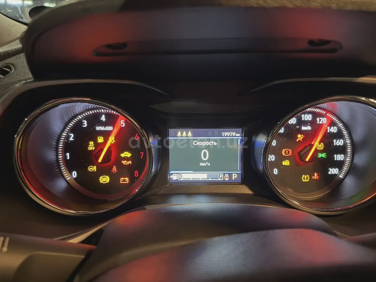 Chevrolet Tracker 2 2025 — 2
