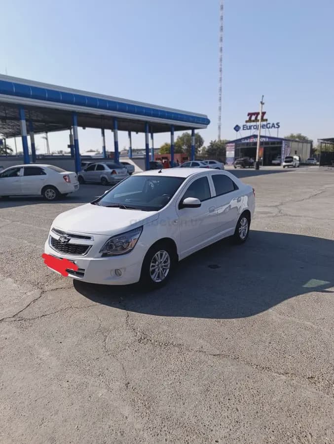 Chevrolet Cobalt, 4 позиция 2021 — 1