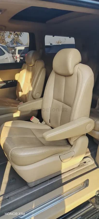 Kia Carnival 2019 — 5