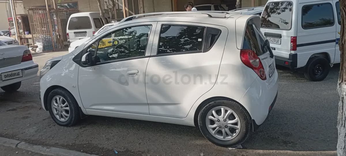 Chevrolet Spark, 2 позиция 2017 — 4