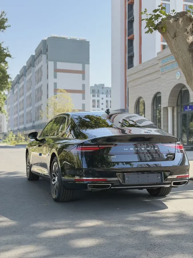 Genesis G90 2026 — 2