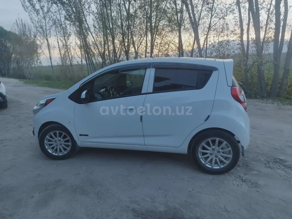 Chevrolet Spark, 4 позиция 2019 — 2