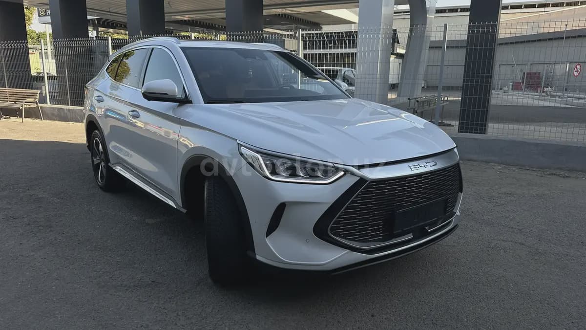 BYD Song Plus DM-i 2023 — 2
