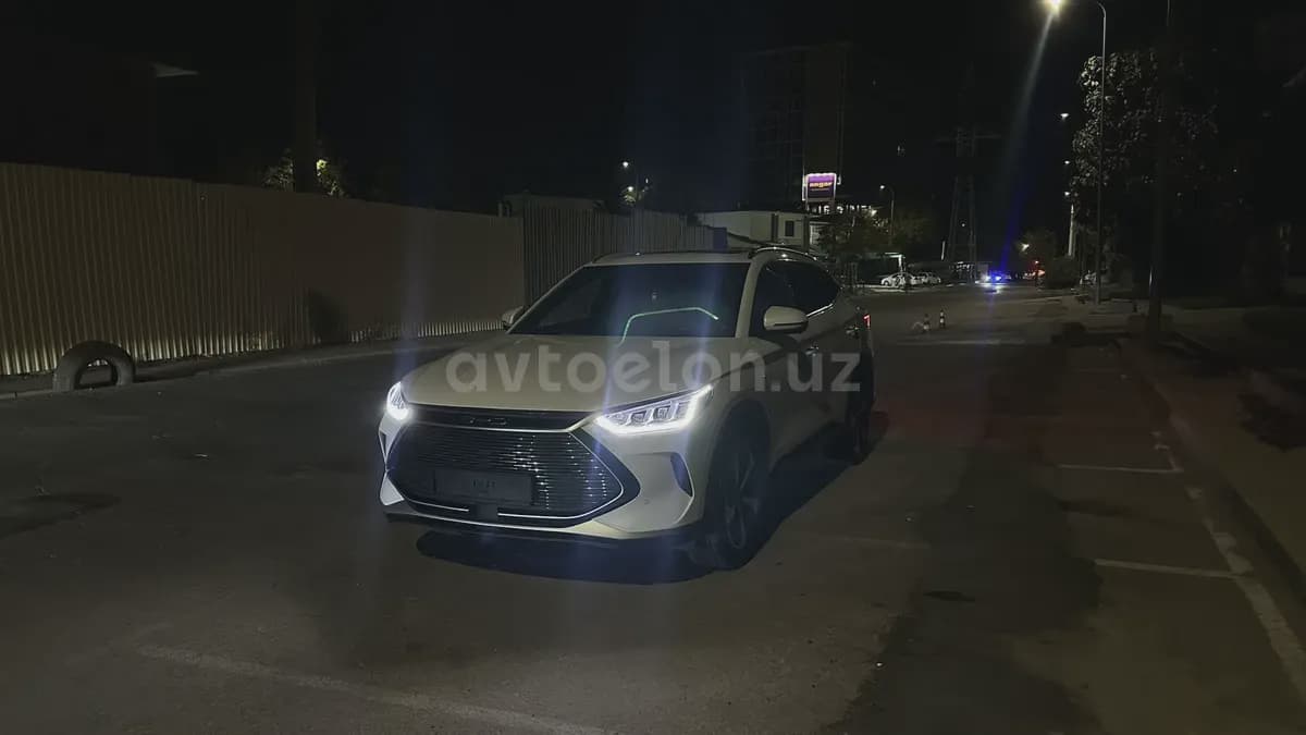 BYD Song Plus DM-i 2023 — 4