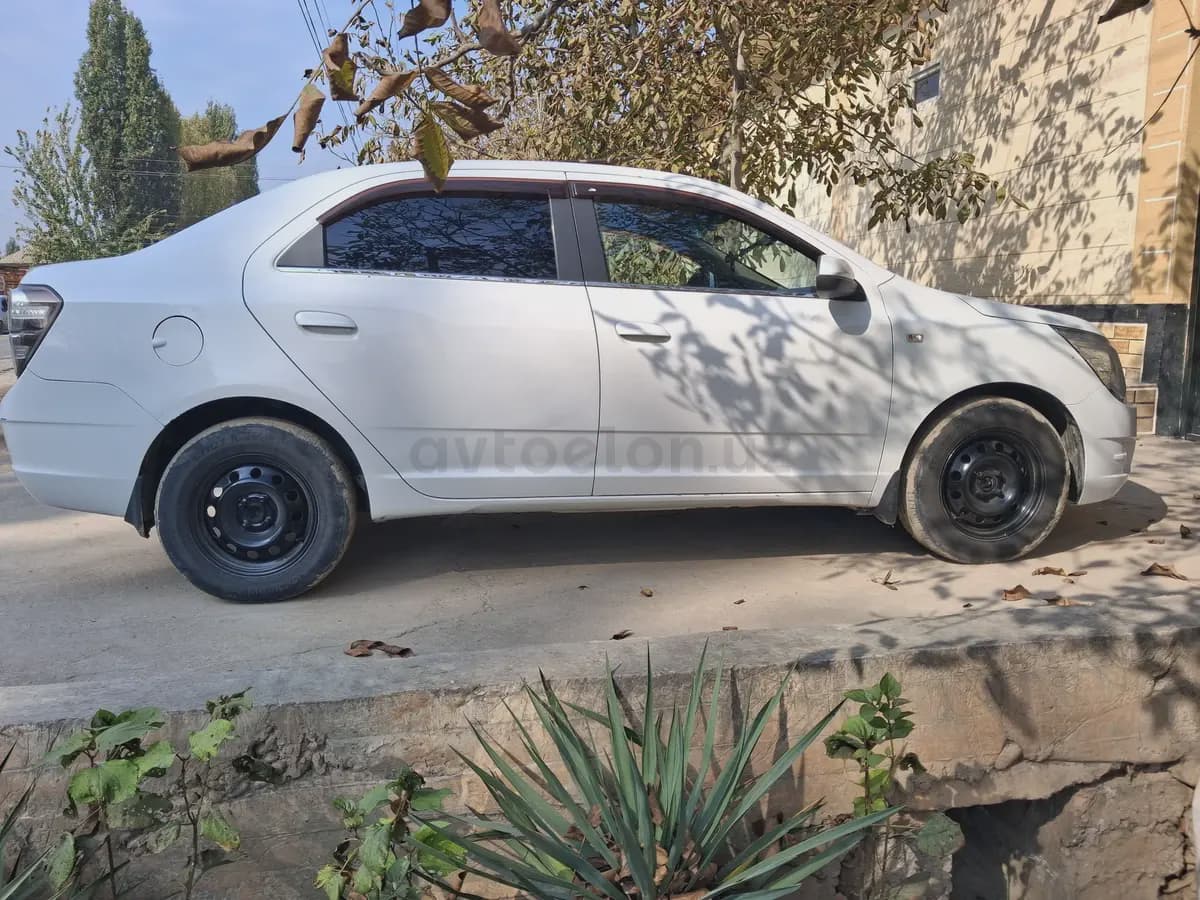 Chevrolet Cobalt, 3 позиция 2014 — 2