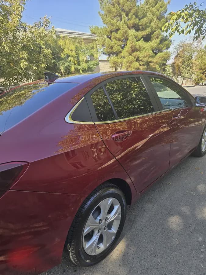 Chevrolet Onix 2024 — 3