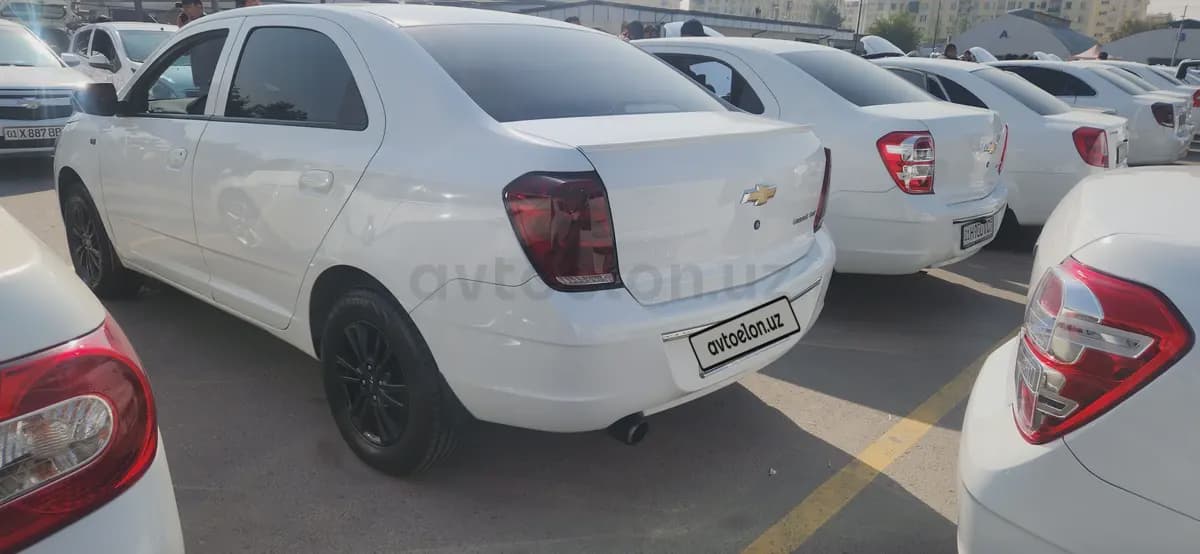 Chevrolet Cobalt, 4 позиция 2022 — 4