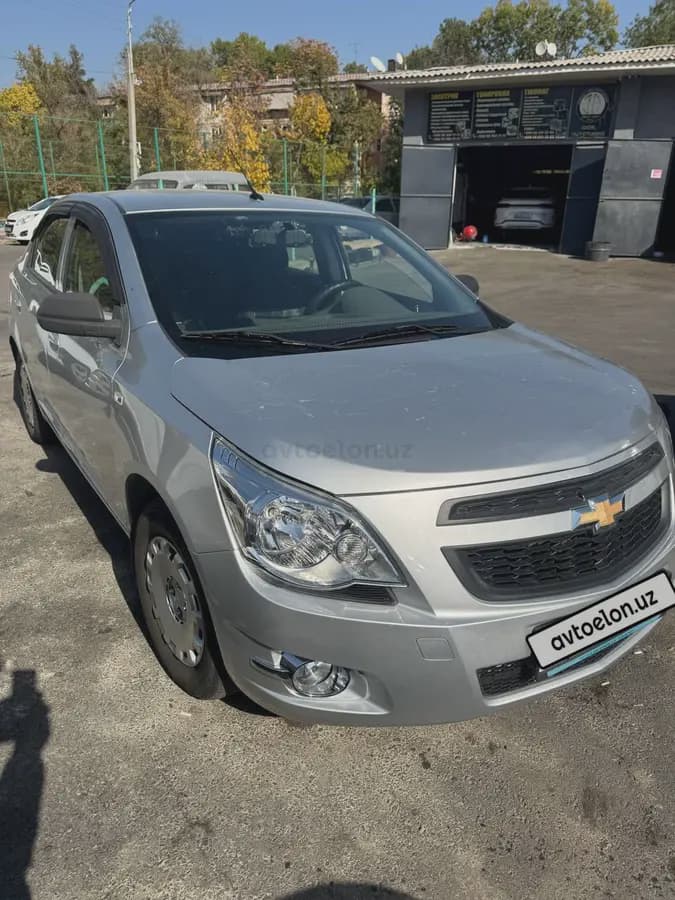 Chevrolet Cobalt, 1 позиция 2014 — 1