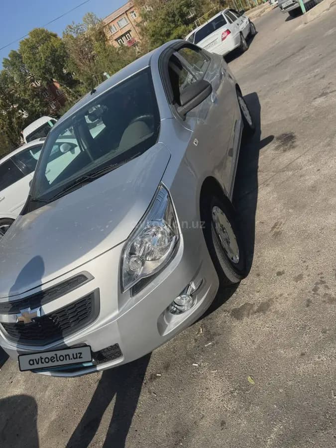 Chevrolet Cobalt, 1 позиция 2014 — 2