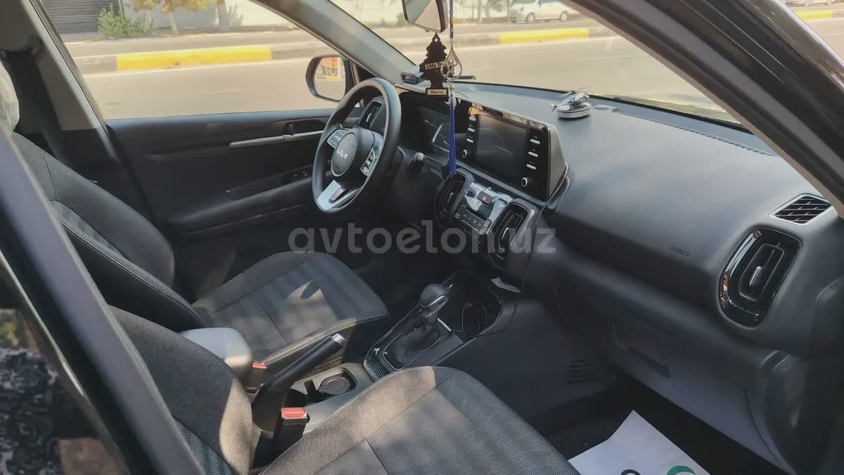 Kia Sonet 2025 — 3