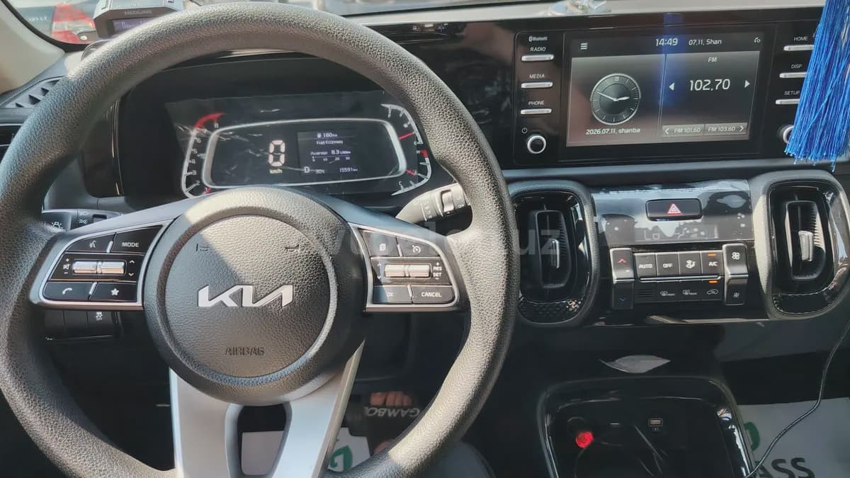 Kia Sonet 2025 — 5