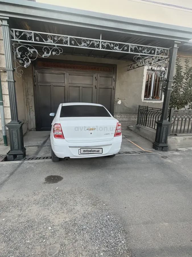 Chevrolet Cobalt, 4 позиция 2022 — 3