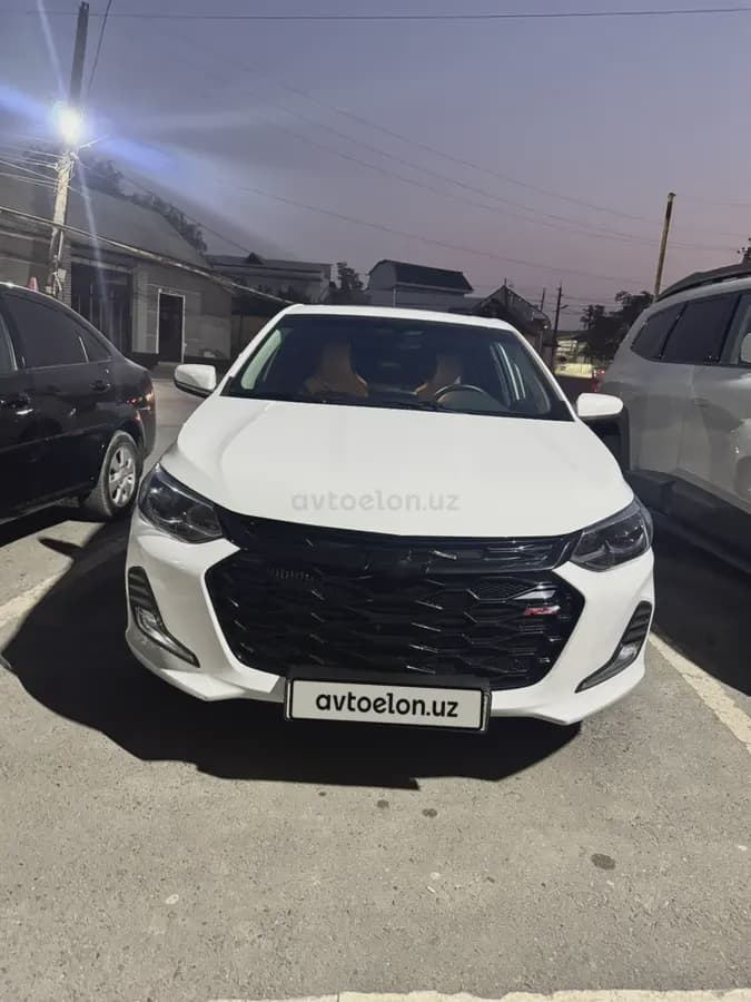 Chevrolet Onix 2024 — 1