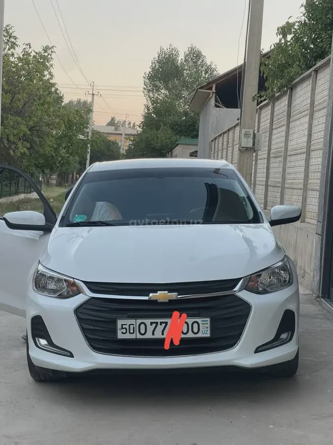 Chevrolet Onix 2023 — 1