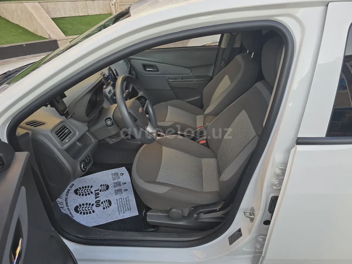 Chevrolet Cobalt, 4 позиция 2024 — 2