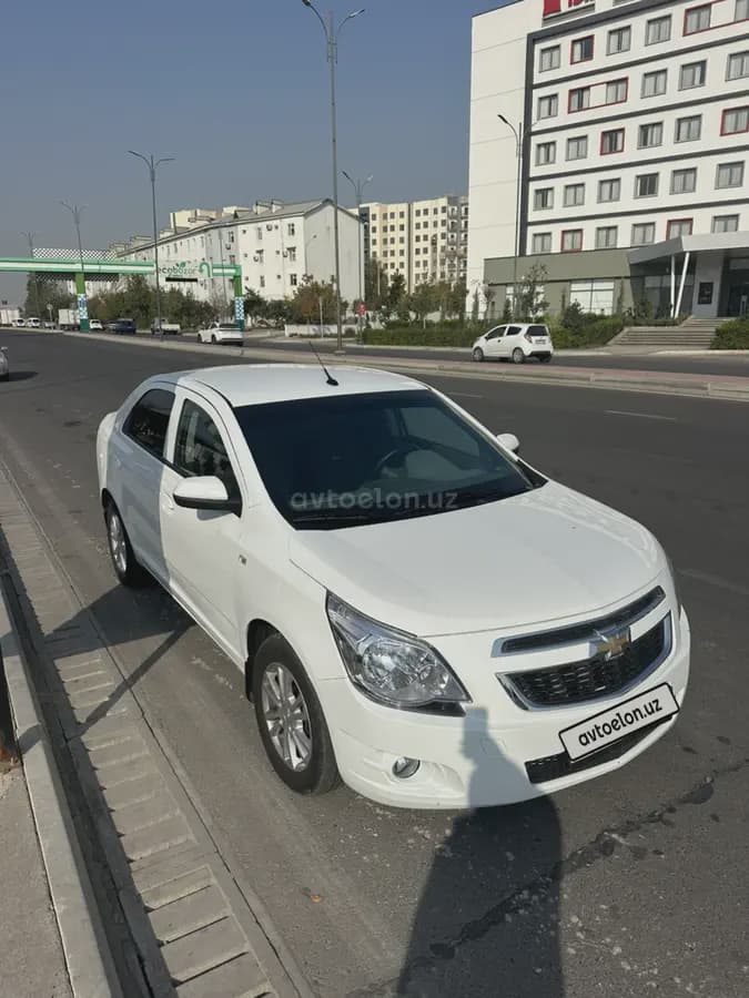 Chevrolet Cobalt, 4 позиция 2025 — 3