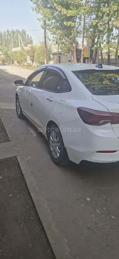 Chevrolet Onix 2024 — 1