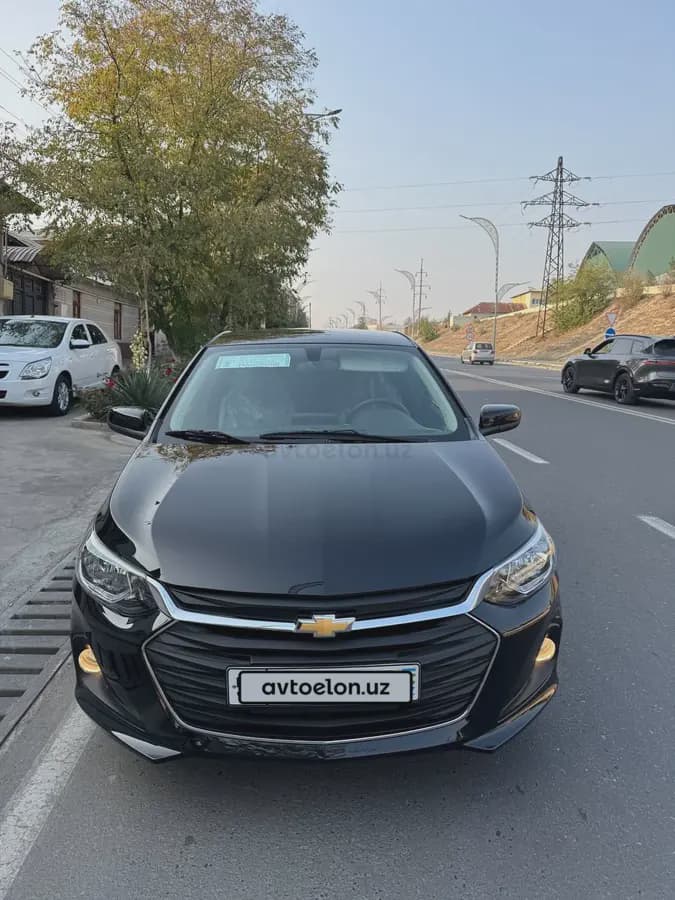 Chevrolet Onix 2024 — 1