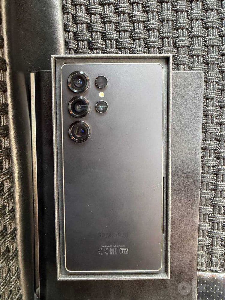 Samsung Galaxy S25 Ultra — 2
