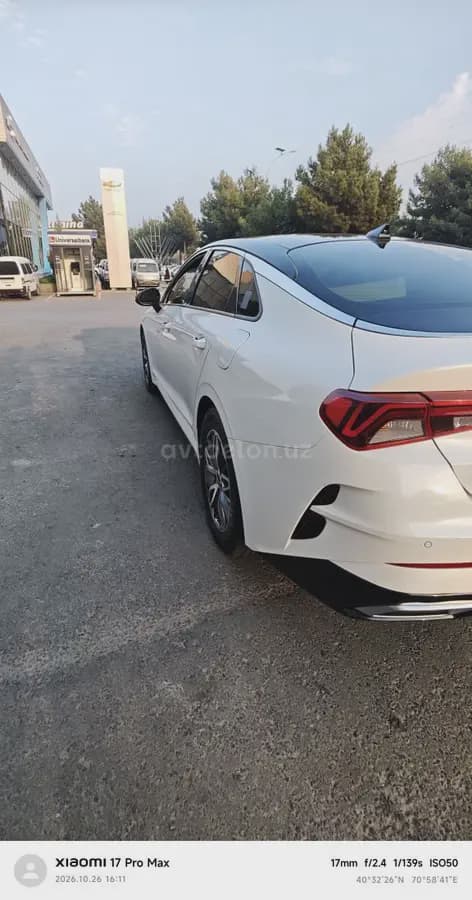 Kia K5 2024 — 4